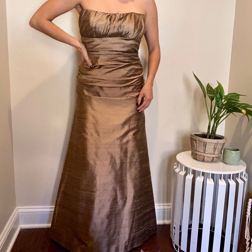 Jenny Yoo Metallic Gold Brown Evening Gown Prom Gala‎ Size 4